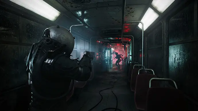 Cronos: The New Dawn survival horror screenshot – player in subway facing monster